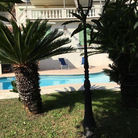 Villa Paradiso, Logement Avec Piscine, Nice Nord 外观 照片